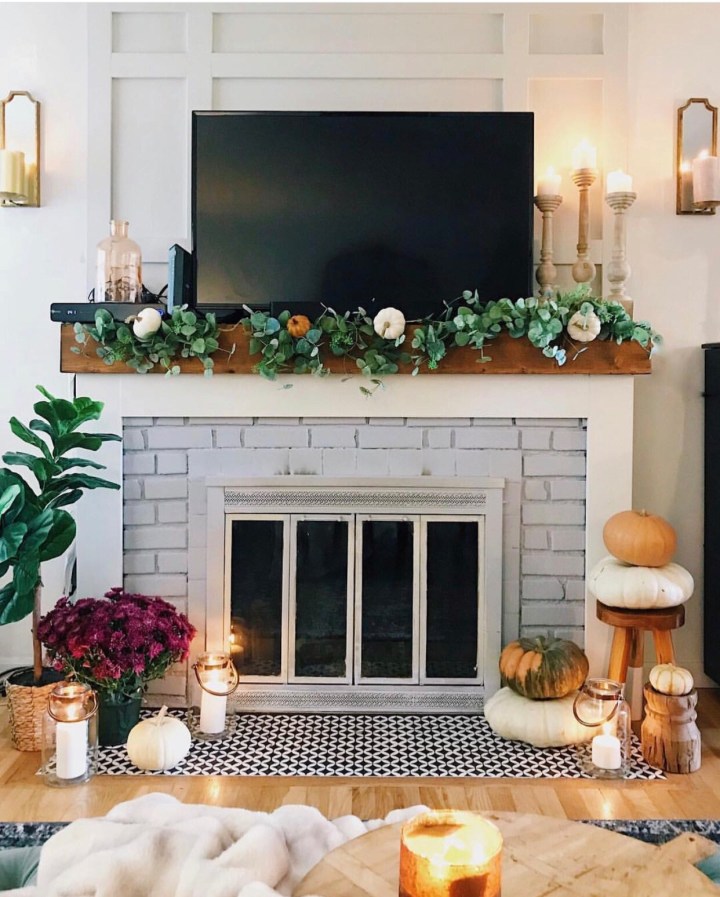 Fall mantle styling guide by the dotted bow how to decorate the perfect fall farmhouse mantlescape