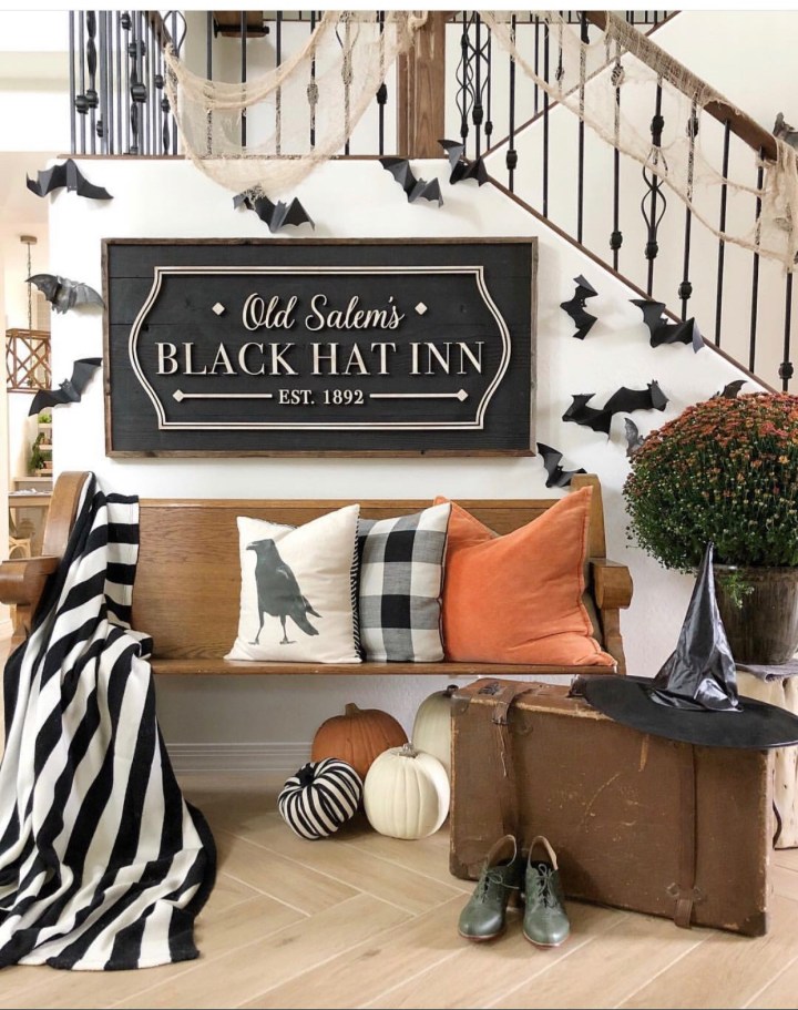 Halloween decor trends flying paper bats